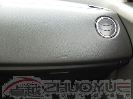 2007 Suzuki 鈴木 Swift 照片8