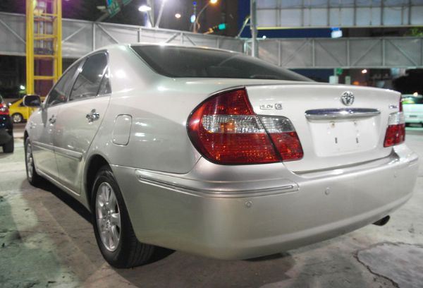 2004年Toyota camry 照片2