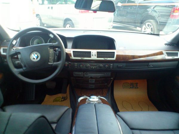 Bmw 735 輕鬆入主大七 照片9