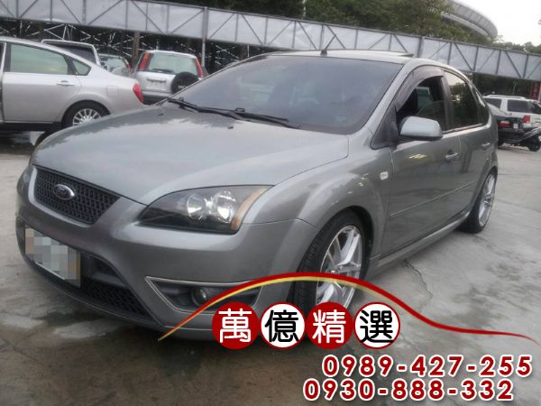 05年Ford Focus 原廠手排 照片1