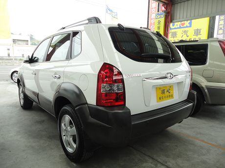 Hyundai 現代 Tucson汽油  照片10