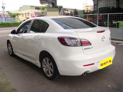 錦城汽車MAZDA 3 照片4