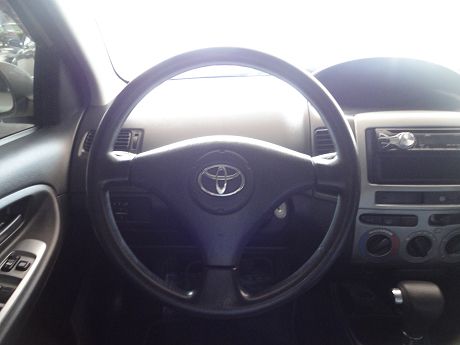 Toyota豐田 Vios 照片3