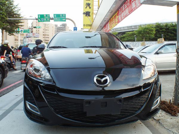 Mazda 3 2.0 黑 照片10