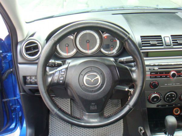 MAZDA 3 2.0S 照片9