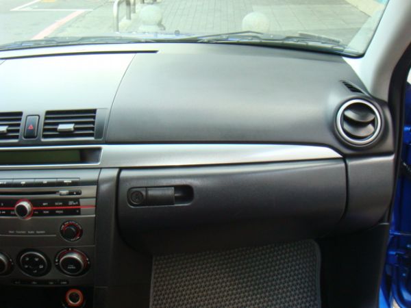 MAZDA 3 2.0S 照片10