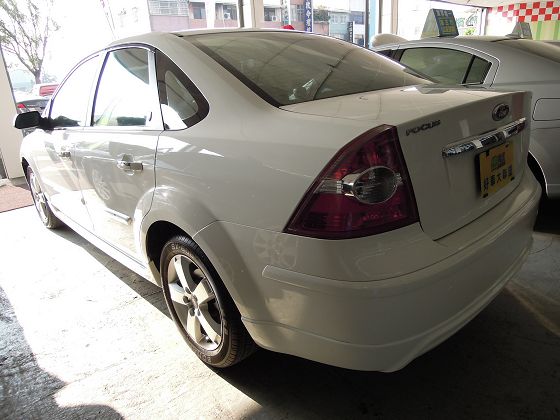 2006 Ford 福特 Focus  照片10