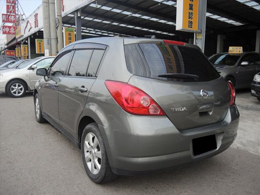 中古車日產 TIIDA 5D 高鐵汽車 照片8