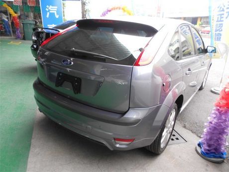 Ford 福特 Focus 2.0 5D 照片10