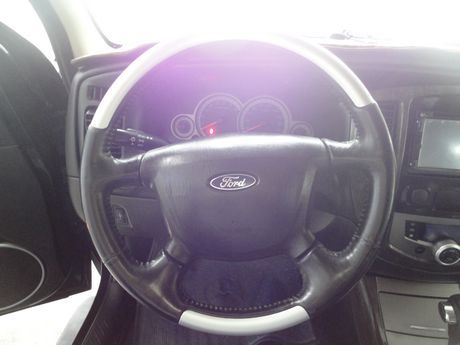 Ford 福特 2007 Escape 照片3