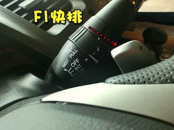 SUM聯泰汽車 2011年CIVIC   照片5