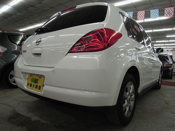 Nissan 日產 Tiida 2011 照片10