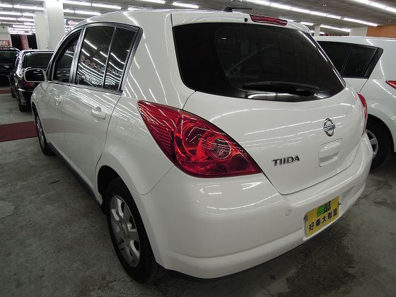 Nissan 日產 Tiida 照片10