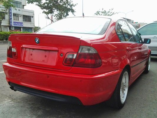 BMW 320I 紅 高鐵汽車 照片6