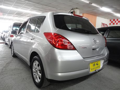 Nissan 日產 Tiida  照片10