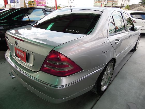 Benz 賓士 C 240 照片10