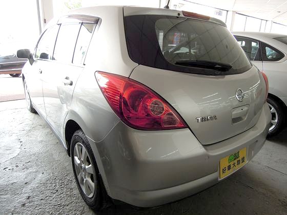 Nissan 日產 Tiida 照片10