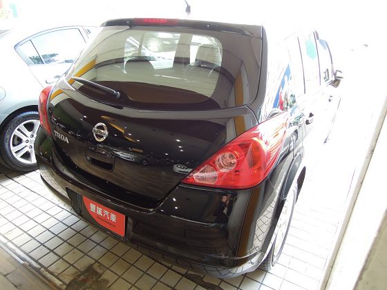 Nissan 日產 Tiida 照片10