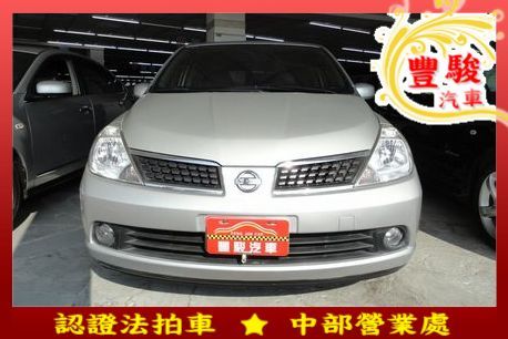 Nissan 日產 Tiida 照片1