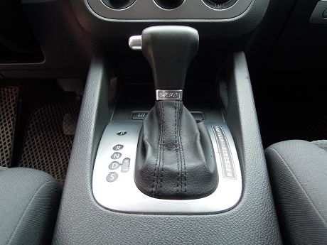 VW 福斯 Golf TDi  照片7