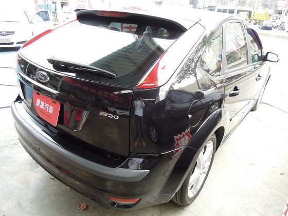 Ford 福特 Focus 2.0 照片10