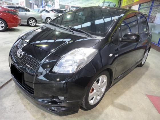 Toyota豐田 Yaris 照片1