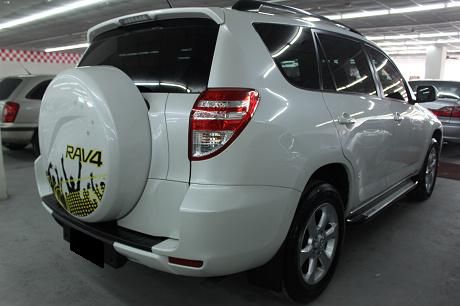 Toyota豐田 RAV4 照片10