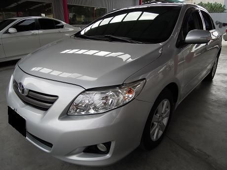 Toyota豐田 Altis 照片1