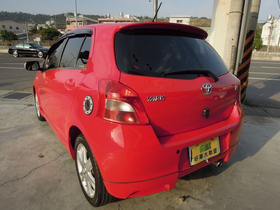 Toyota豐田 Yaris 照片10