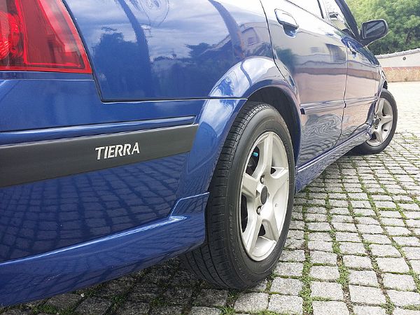 FORD/福特 TIERRA 照片9