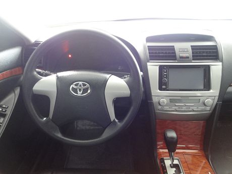 Toyota豐田 Camry 照片3