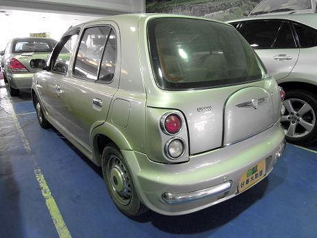 Nissan 日產 Verita 照片10