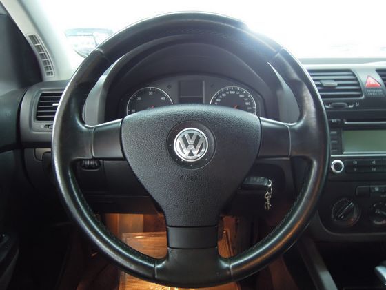 VW 福斯 Golf TDi 照片5