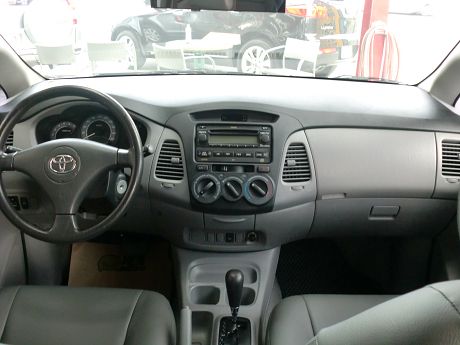 Toyota豐田 Innova 照片2