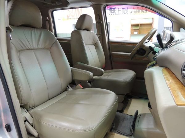 日產 NISSAN QRV 2.0cc 照片4