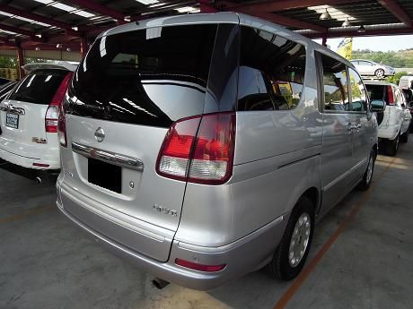 Nissan 日產 Serena QRV 照片10