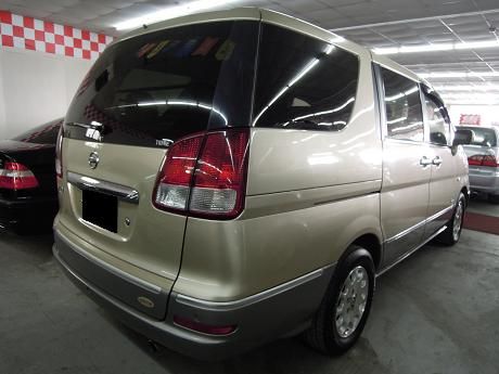 Nissan 日產 Serena QRV 照片10