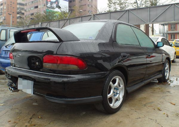 Subaru Impreza 手排 照片4