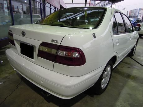 Nissan 日產 Sentra HV 照片10