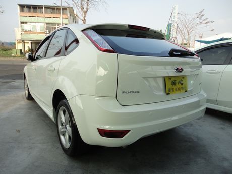 Ford 福特 Focus 2.0  照片10