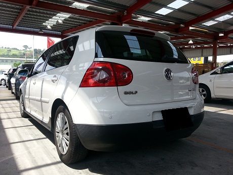 VW 福斯 Golf TDi 照片10