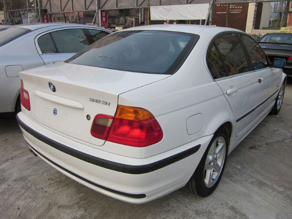 Bmw 323i 2.5 照片2