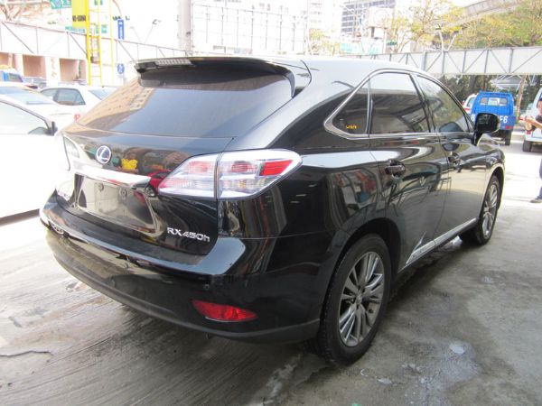 Lexus RX450H 油電車 照片2