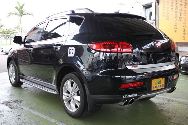 7 SUV 2.2 旗艦型4WD 照片8