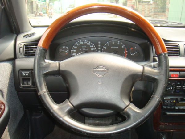 NISSAN SRNTER CE 照片9