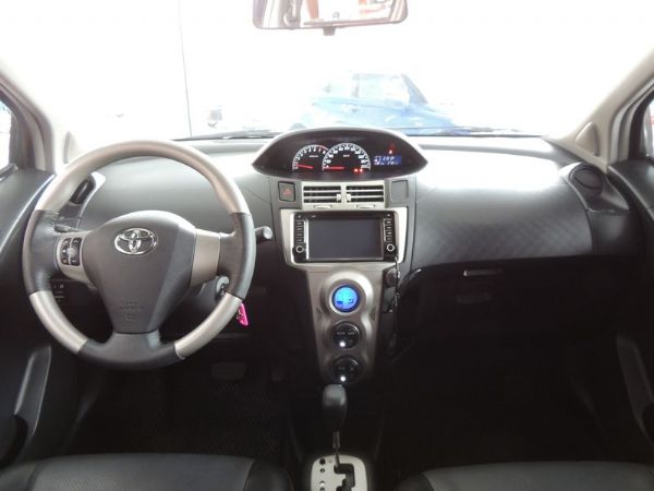  豐田 TOYOTA 亞力士 YARIS 照片3