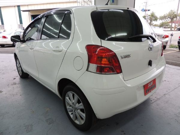  豐田 TOYOTA 亞力士 YARIS 照片9