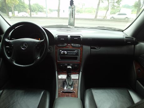 Benz 賓士 C 240 照片2