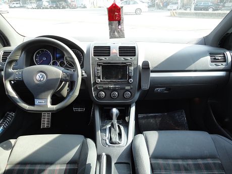 VW 福斯 Golf Gti 照片2