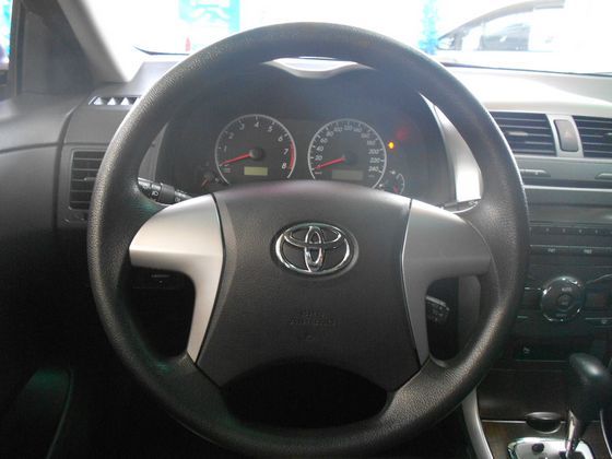 Toyota 豐田 Altis 照片5